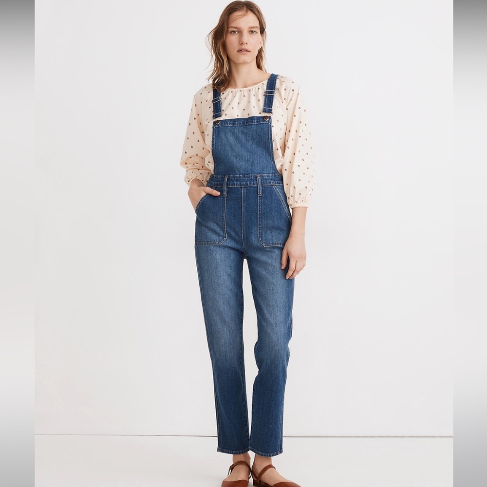 Madewell Stovepipe Overalls in Cosman Wash